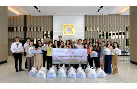 เจียไต๋ ร่วมใจแพ็คถุงยังชีพ ช่วยเหลือผู้ประสบภัยน้ำท่วม